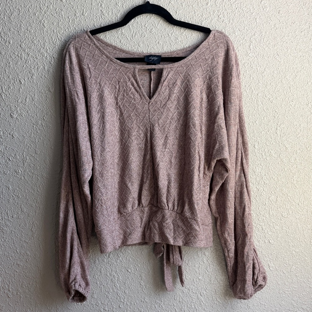 Daytrip Women's Textured Knit Sweatshirt - Brown